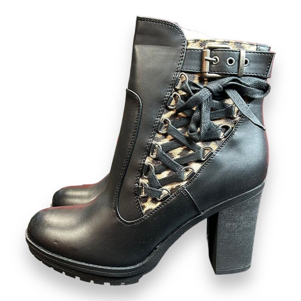 Globalwin Platform Chunky Heel Lugged Sole Boots 8.5 Black Leopard Print Lace Up
